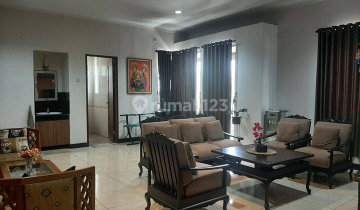 Rumah Apik Instagramable, Furnished Berkolam Renang Tatar Ratnakasih,  Kota Baru Parahyangan  2