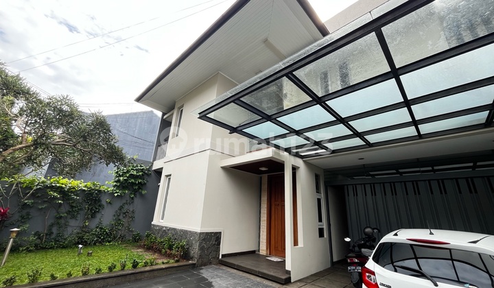 Rumah Lux Setramurni Sayap Pasteur - Setiabudi Sejuk Bandung Utara Rumah Lux Setramurni Sayap Pasteur - Setiabudi Sejuk Bandung Utara