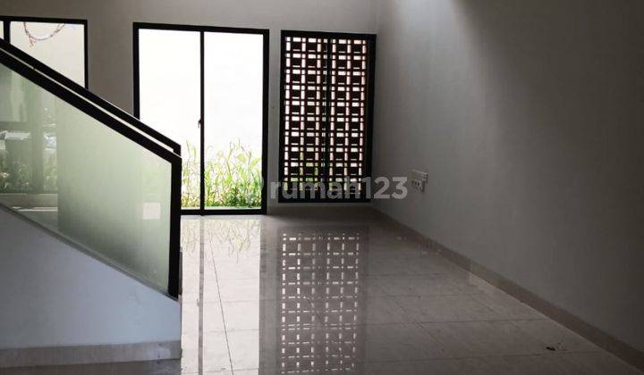 Rumah Baru Lux Dalam Cluster Emily Summarecon Bandung 2