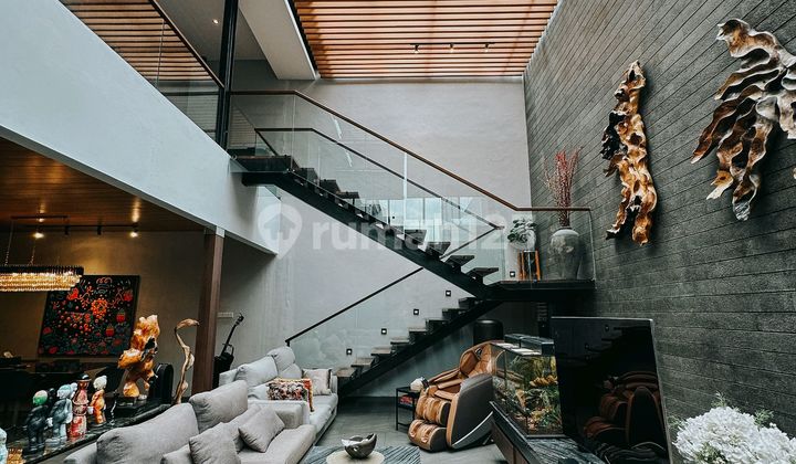 Modern Luxury, Fully Furnished dengan Natural Skylight di Alam Sutera , Dekat Sutera Narada Tiara Palma Palmyra Onyx Olivia Victoria Winona Orlanda Pelangi Mentari Alba Renata Aurora Aruna (325) 2