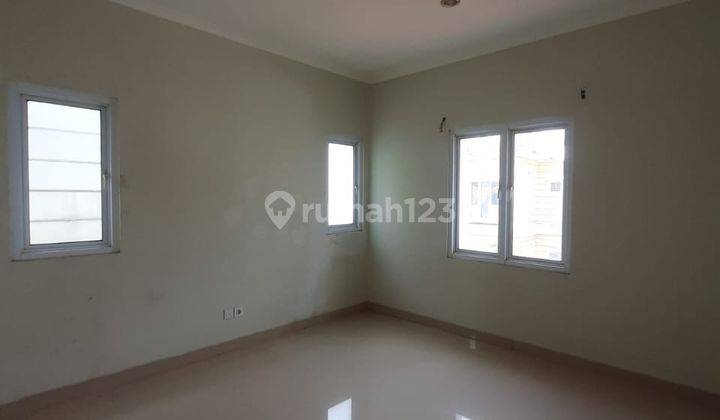 Dijual Cepat harga Terbaik! Rumah siap huni di Montana Village Gading Serpong - lokasi sangat strategis <5 menit ke pusat perbelanjaan dan perkantoran, RS, sekolah (Ag11) 2
