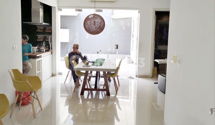 Shm House In Alam Sutera - Park Facing - Open Layout - Strategic Cluster Near Ubm, Sutera Onyx Tiara Palma Palmyra Winona Victoria Orlanda Leora Asri Feronia Narada Cemara Jelita Kirana Harmoni (309) Shm House In Alam Sutera - Park Facing - Open Layout - Strategic Cluster Near Ubm, Sutera Onyx Tiara Palma Palmyra Winona Victoria Orlanda Leora Asri Feronia Narada Cemara Jelita Kirana Harmoni (309)