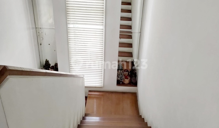 Rumah Shm Di Alam Sutera - Hadap Taman - Layout Plong - Cluster Strategis Dekat Ubm, Sutera Onyx Tiara Palma Palmyra Winona Victoria Orlanda Leora Asri Feronia Narada Cemara Jelita Kirana Harmoni (309) 2