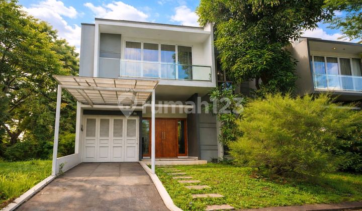 Hadap Taman - Bangunan Mandiri Layout Plong - 2 Lantai Semi Furnished Cluster Favorit Dekat Sutera Narada Palma Palmyra Olivia Onyx Leora Victoria Narada Winona Orlanda Mentari Alam Sutera - Dekat Pusat Perkantoran Alam Sutera , Universitas, Mall , Rumah 