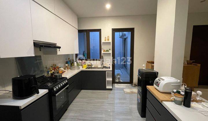 Rumah 2 Lantai Bagus Eminent Bsd City Dekat Ice Furnished Cakep (208) 1