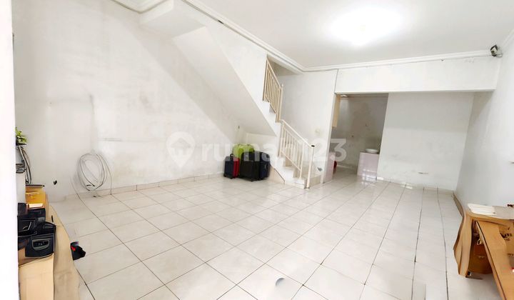 Rumah Rapi Siap Huni Di Taman Semanan Indah - River View Dan Dekat Jalur Hijau - Bebas Banjir, Dekat Sekolah, Puri, Daan Mogot , Tol Jorr, Greenlake