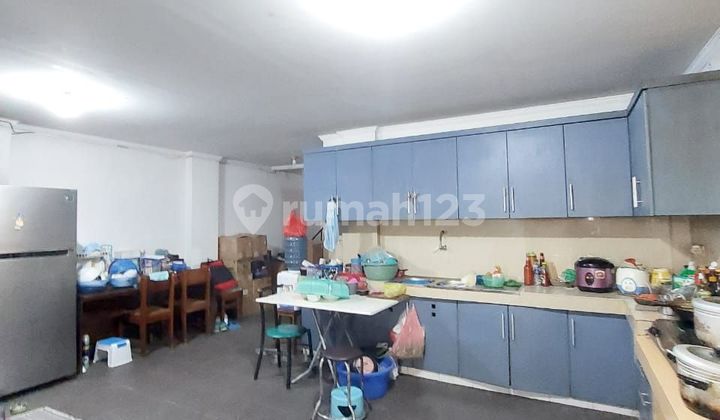 Rumah Rapih dan Siap Huni di Pik