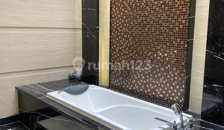 Rumah Mewah Siap Huni Di Pantai Indah Kapuk Rumah Mewah Siap Huni Di Pantai Indah Kapuk