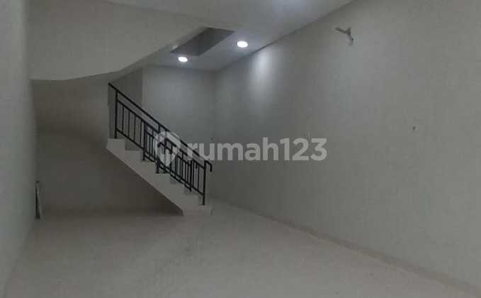 Rumah Atau Ruko Brand New Di Jelambar