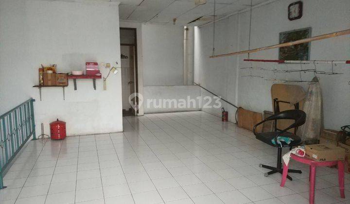 Rumah Siap Huni Di Komplek Kavling Polri Jelambar 1