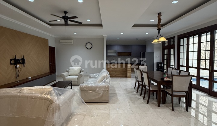 Rumah Pondok Indah Luas 425 M2 Mewah Cluster Exclusive , Ada Pool Rumah Pondok Indah Luas 425 M2 Mewah Cluster Exclusive , Ada Pool