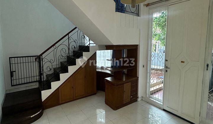 Rumah Permata Buana 257 M2 - Hoek ! Depan Taman Harga Wajib Nego 2