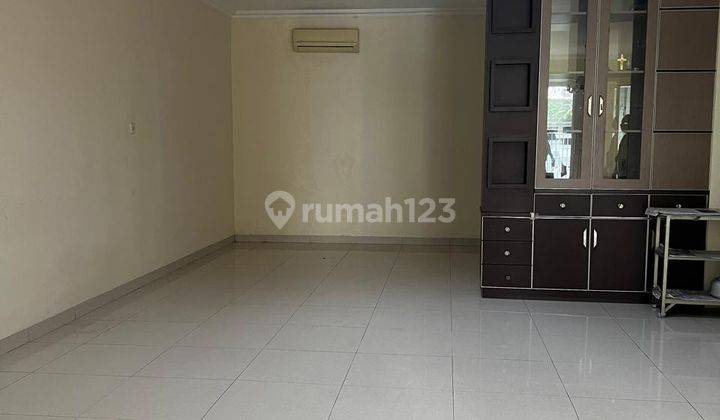 Rumah Permata Buana 136 M2 Harga Terbaik! 2