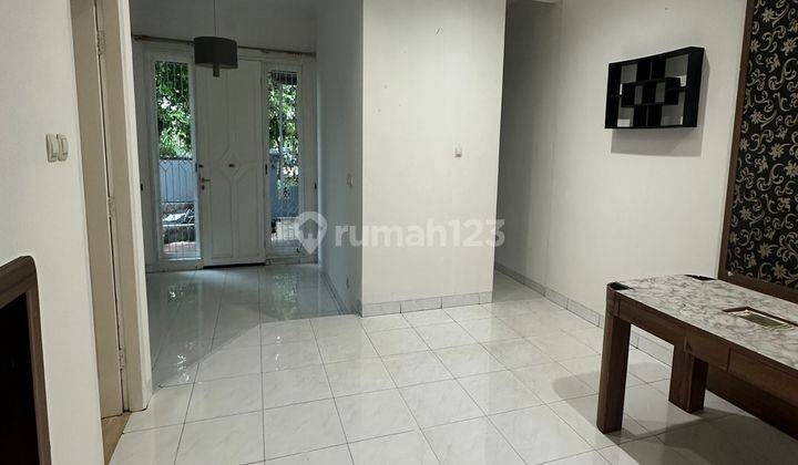 Rumah Permata Buana 257 M2 - Hoek ! Depan Taman Harga Wajib Nego 7