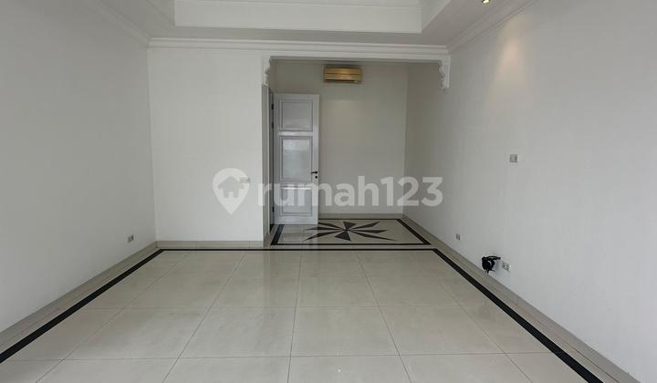 Rumah Dijual Permata Buana - 144 M2 Modern Classic Super Manis 2