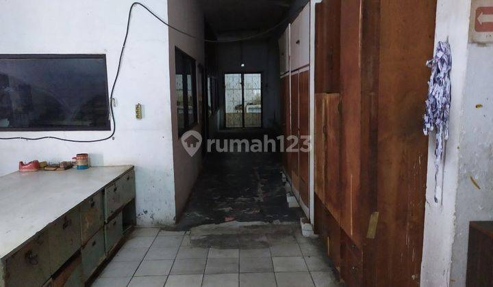 Gudang  1 Lantai  4