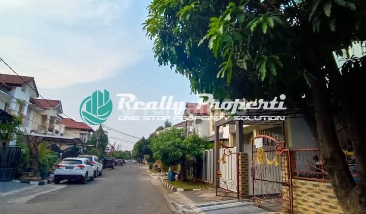 Disewakan Rumah 2 Lantai Dalam Cluster Deket LRT Cikunir di Jakamulya Bekasi Selatan. 2