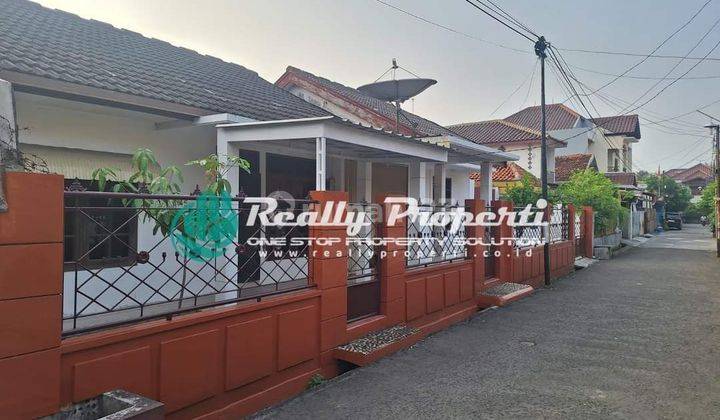 Di Jual Rumah Dlm Komplek Perumahan Di Jatirahayu Pondok Melati Bekasi.  1