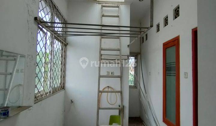 Ruko disewakan lantai 2 & 3 jatiasih  dekat kota cinema kantor butik klinik dokter 7