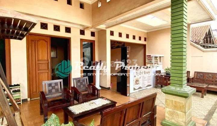 Di jual cepat rumah di jln kemang sari 4