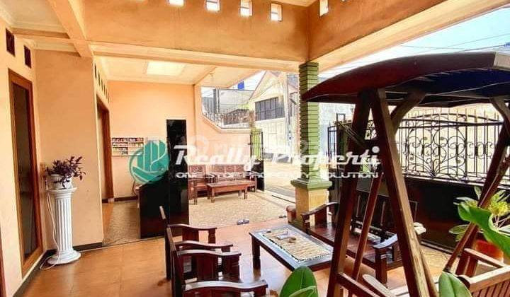 Di jual cepat rumah di jln kemang sari 5