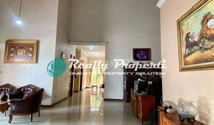 Di jual cepat rumah di jln kemang sari 7