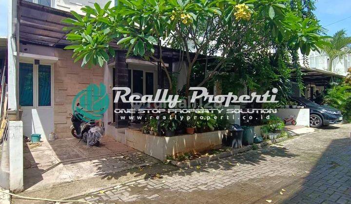 Di jual rumah 2 lantai Hook dalam town house jatiwaringin pondok gede bekasi  1