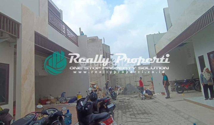 Di jual rumah baru bonus banyak dalam claster di jatiwaringin pondok gede bekasi.  2