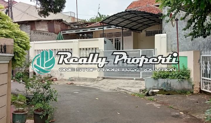 Disewakan Rumah Lingkungan Aman Nyaman Di Pondok Bambu Duren Sawit Jakarta Timur.  2