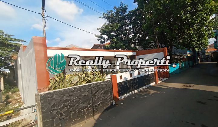 Dijual Rumah Pinggir Jalan Cocok untuk Kantor / Usaha Didekat Tol Jatiwarngin Pondok Gede Bekasi. 2