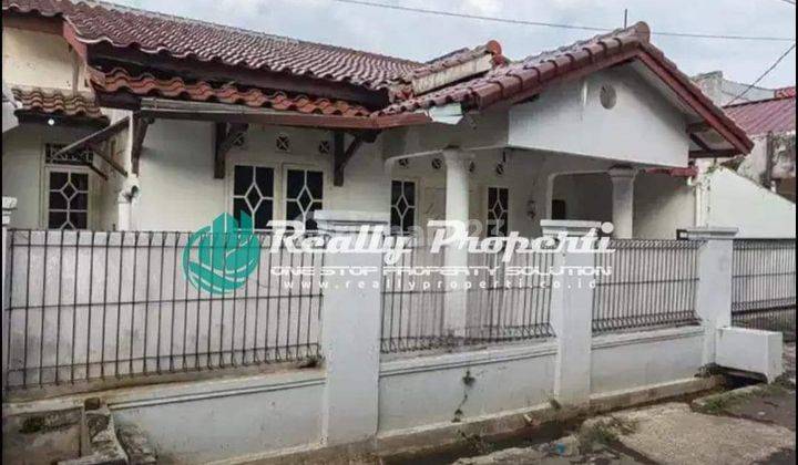 Di Sewakan Rumah Cantik Dlm Komplek Di Jaticempaka Pondok Gede Bekasi.  2