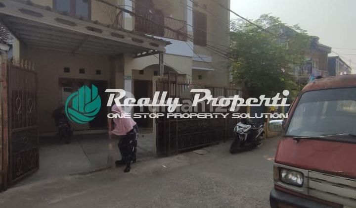 For Rent 2-Story House in Jatiwaringin, Pondok Gede, Bekasi.