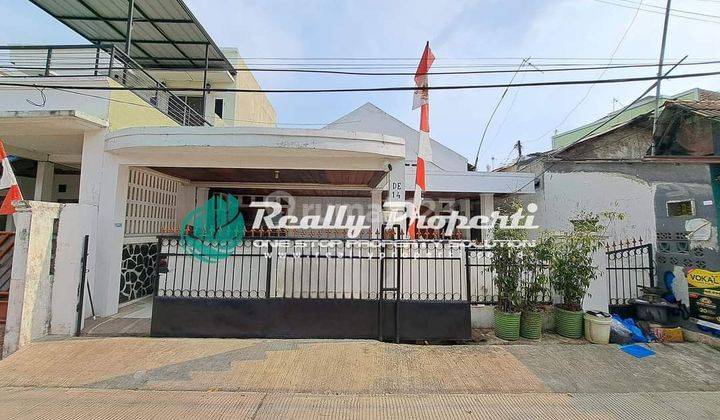 Di Jual Rumah Murah Strategis Dekat Jaka Permai Jakasampurnah Bekasi Barat.  1