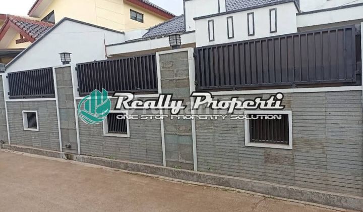 For Rent 1-Story House Suitable for Business in Jatiragayu Pondok Melati Bekasi.