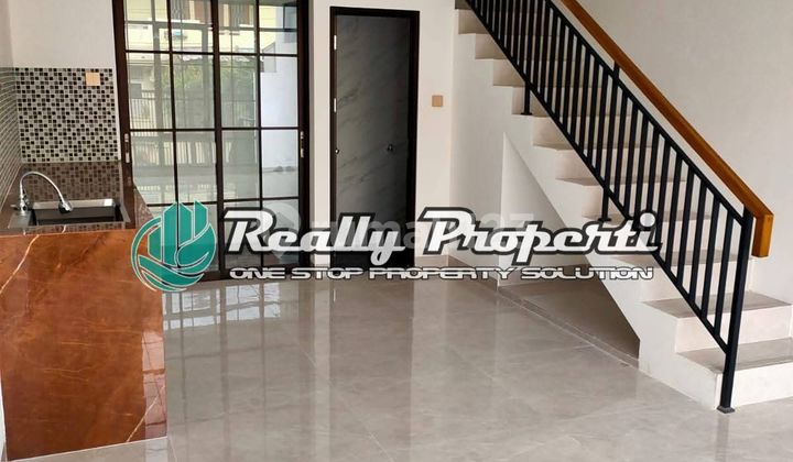 Dijual Rumah Modern Minimalis dan Mezanin Dipondok Kelapa Duren Sawit Jakarta Timur. 2
