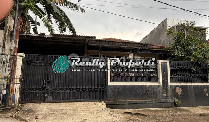 For Rent: 1-Story House Suitable for Office or Residence in Jatirahayu, Pondok Melati, Bekasi.