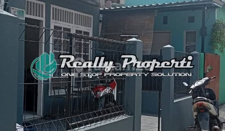 Dijual Rumah Strategis Jatiwaringin Pondok Gede Bekasi.