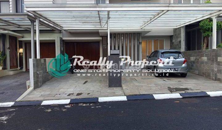 Di Jual Rumah Cantik 2 Lantai Lokasi Stategis Deket Lrt Taman Mini Aman Nyaman Tenang Di Pinang Ranti Jakarta Timur  2