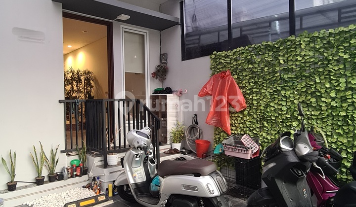 Rumah Cantik, Siap Huni Desain Modern Minimalis Di Kelapa Gading, Jakarta Utara