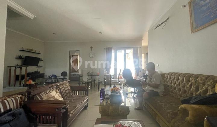 Dijual Cepat! Rumah Mewah 2 Lantai di Cluster Vernonia Summarecon Bekasi 2