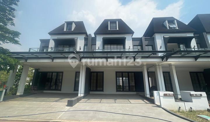 Cluster Conifera Metland Menteng Cakung- Attic Room 2