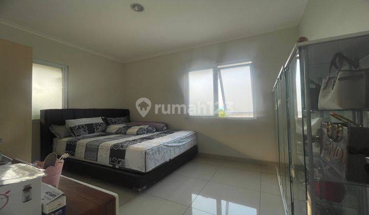 Summarecon Bekasi Cluster Vernonia Hoek Jarang Ada Panjang 28 Meter Nyaman Sebelah Taman Luas Bisa Utk Bersantai Dekat Club House 8