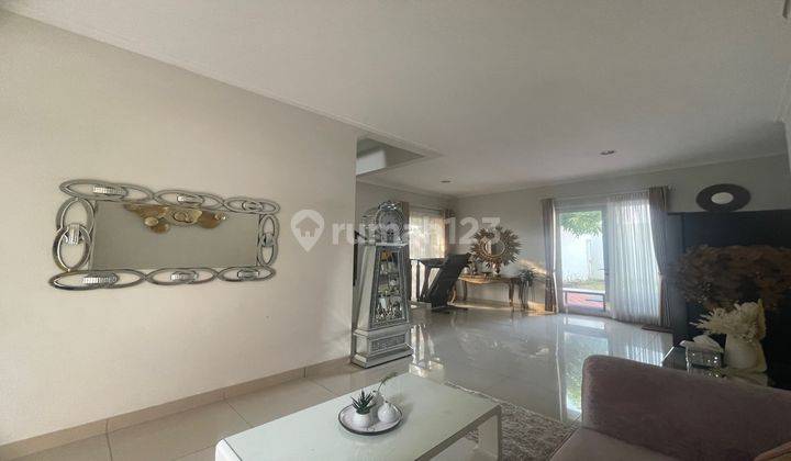 Summarecon Bekasi Cluster Vernonia Hoek Jarang Ada Panjang 28 Meter Nyaman Sebelah Taman Luas Bisa Utk Bersantai Dekat Club House 14