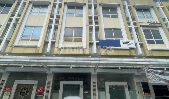 Ruko 3 Lantai Emerald Commercial, Summarecon Bekasi 1