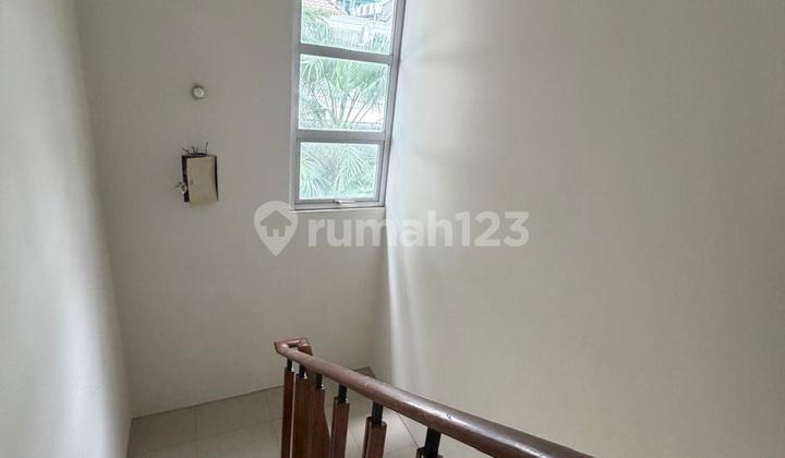 Summarecon Bekasi, Vernonia Residence Hoek Sebelah Club House 12