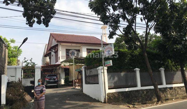 Rumah 2 lantai pinggir jalan Raya Haji muchtar Jakarta Selatan 2