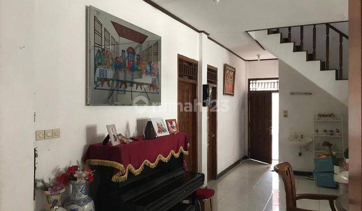 Rumah 2 lantai pinggir jalan Raya Haji muchtar Jakarta Selatan 2