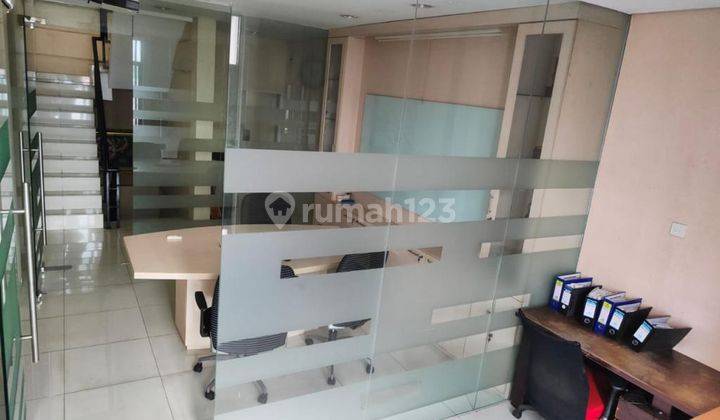 Rukan 5 Lantai Busines park Kirana cawang DI Panjaitan 9