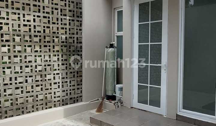 Ready-to-Occupy House, Summarecon Bekasi, Palm Residence Cluster 2