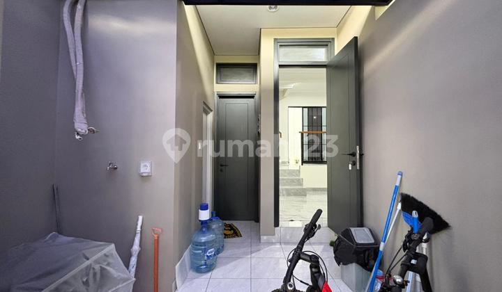 Alderwood Residence Summarecon Bogor 3-Story Residence with Lake View 2